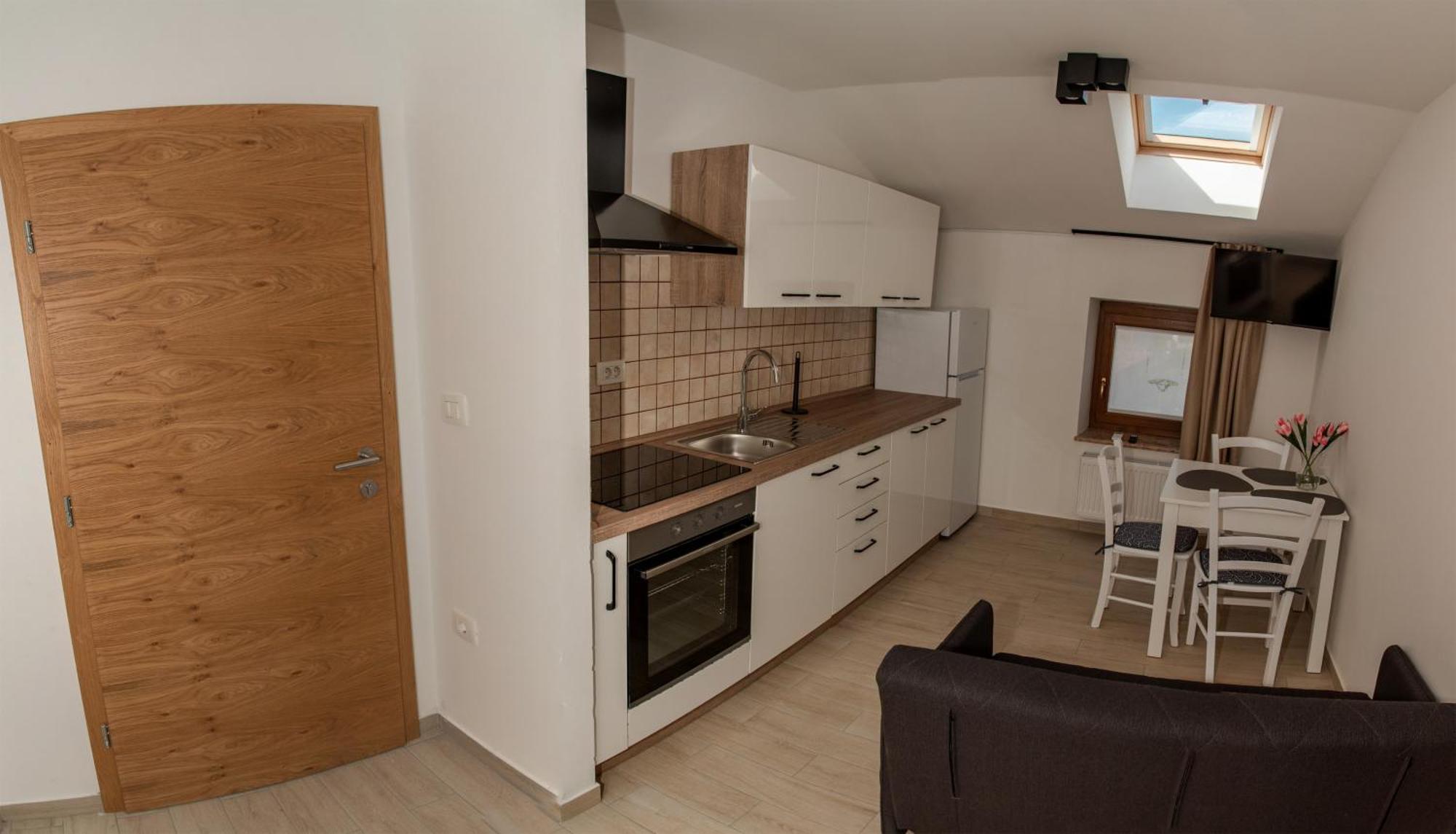 Apartmaji Tinta Kanal Eksteriør bilde