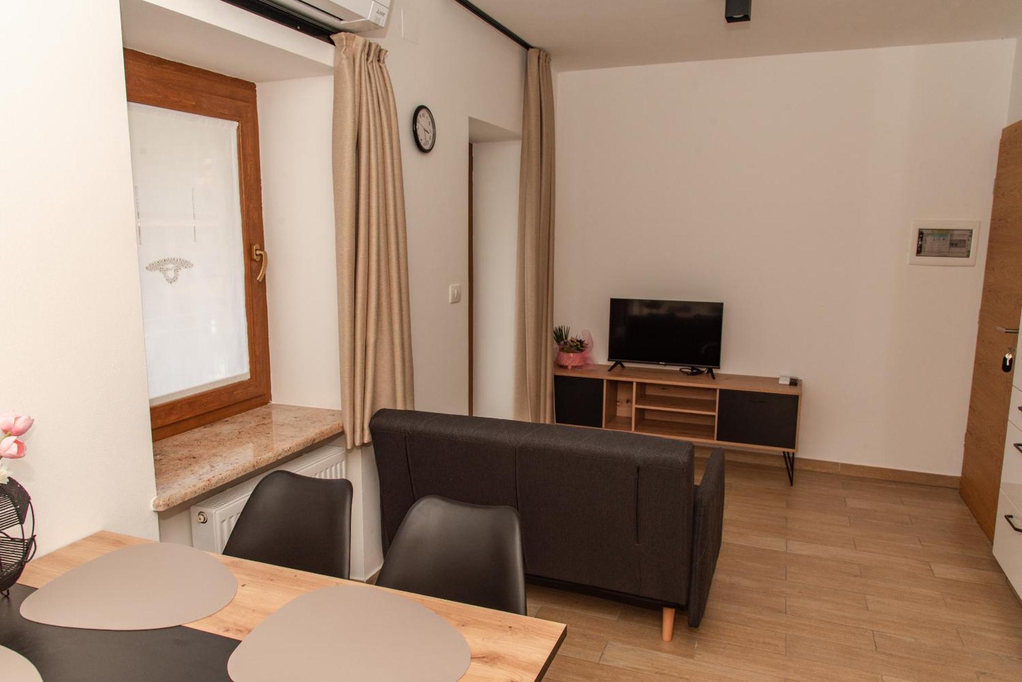 Apartmaji Tinta Kanal Eksteriør bilde